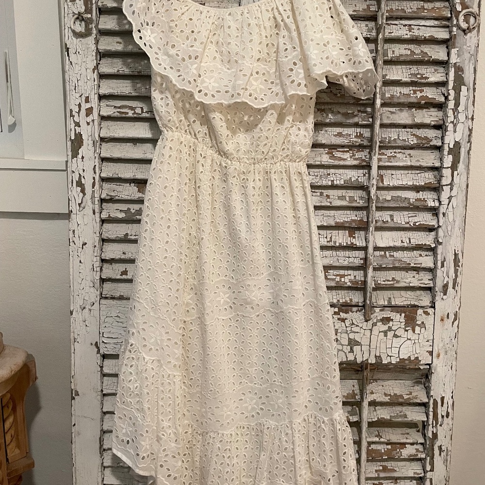 Crochet Cutwork Ruffle Dress off Shoulder